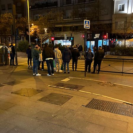Apartamento En Camino De Ronda De Dos Habitaciones Y Salon Granada Exteriör bild