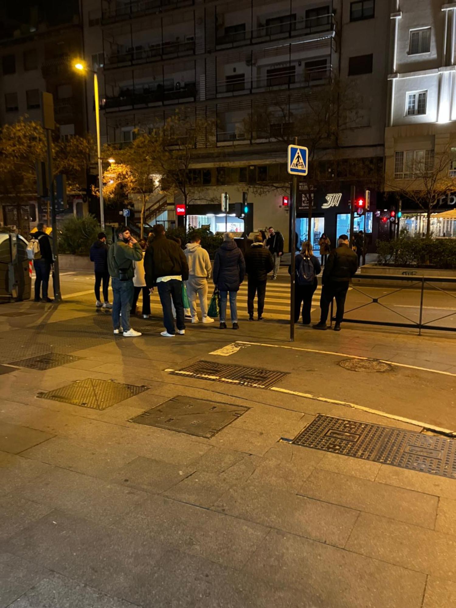 Apartamento En Camino De Ronda De Dos Habitaciones Y Salon Granada Exteriör bild