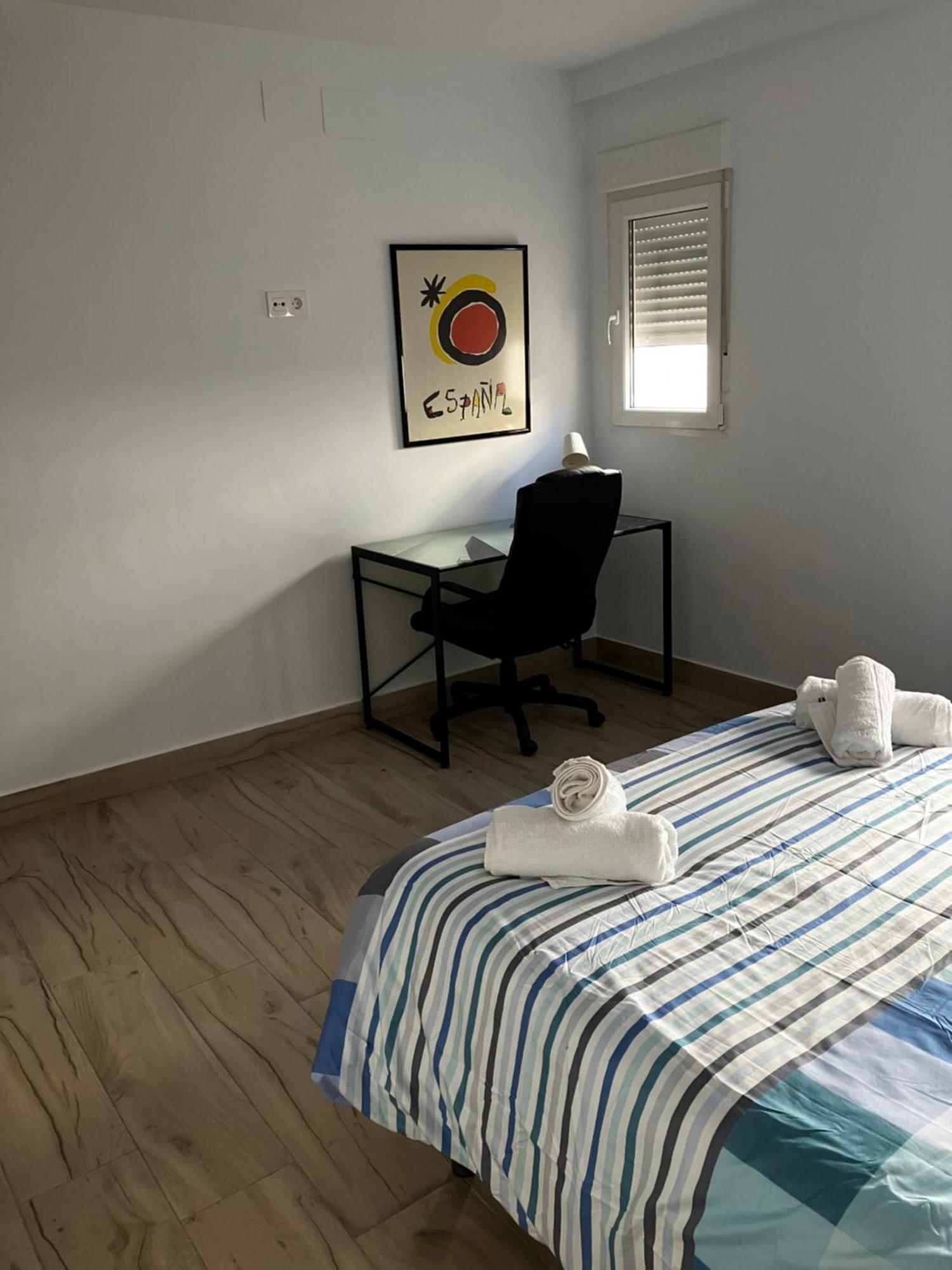 Apartamento En Camino De Ronda De Dos Habitaciones Y Salon Granada Exteriör bild