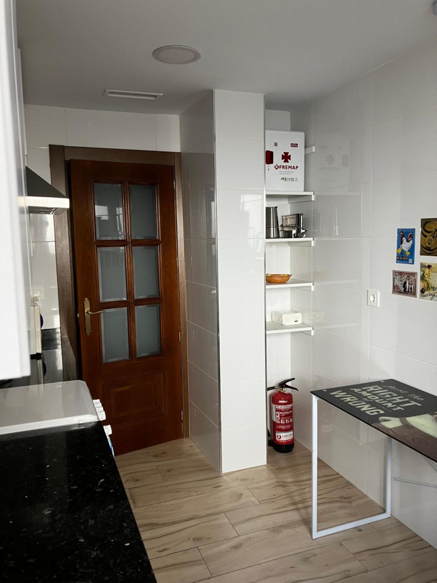 Apartamento En Camino De Ronda De Dos Habitaciones Y Salon Granada Exteriör bild